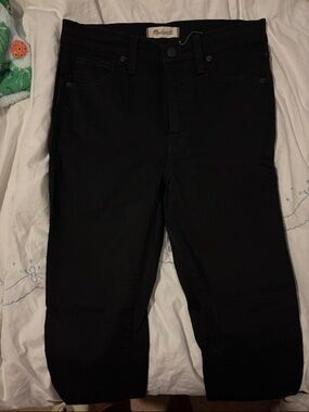 Madewell women’s Black Straight Jeans - Classic Straight Fit